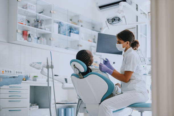 Best Dental Bonding  in Ruston, WA
